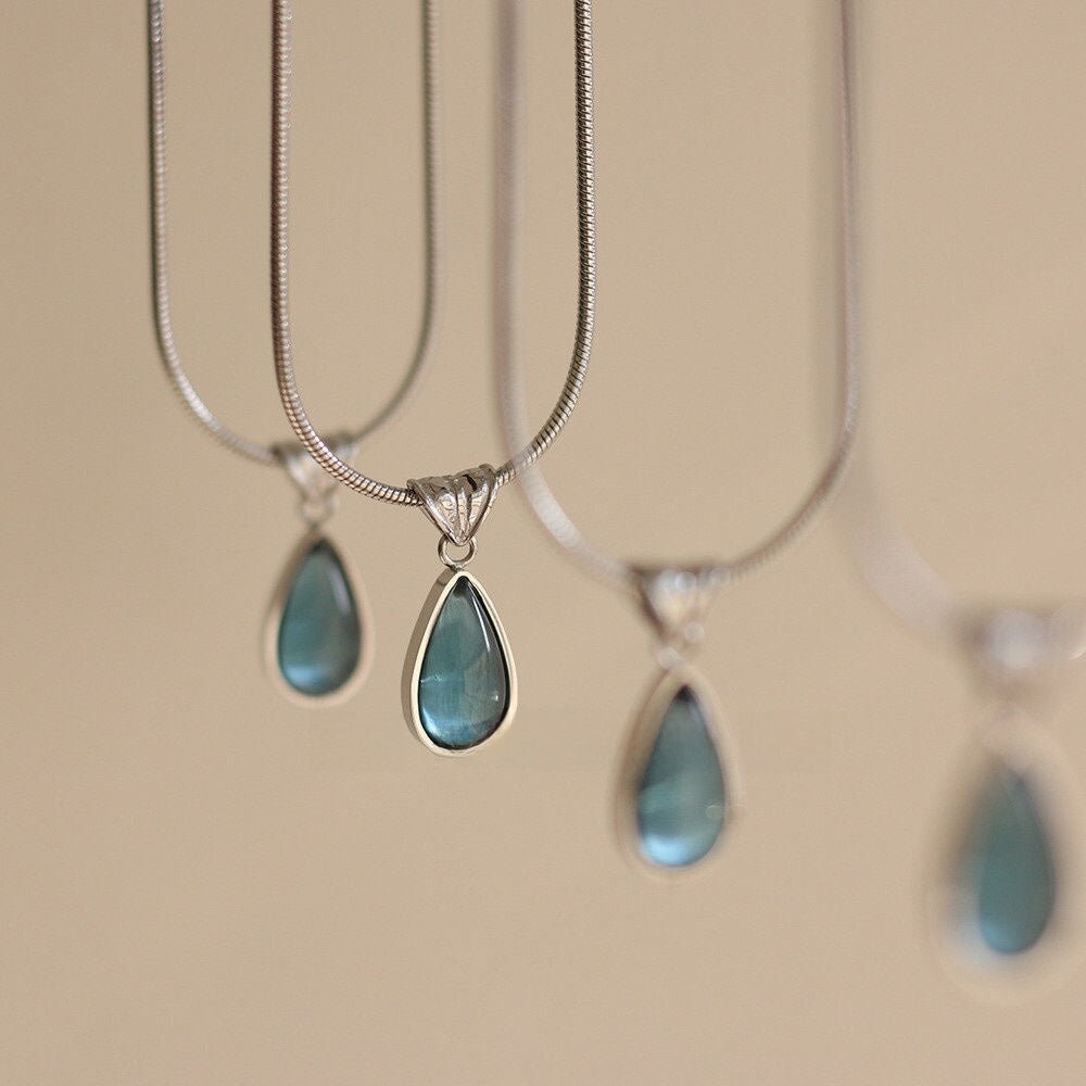 Vintage French Retro Titanium Steel Water Drop Pendant Necklace