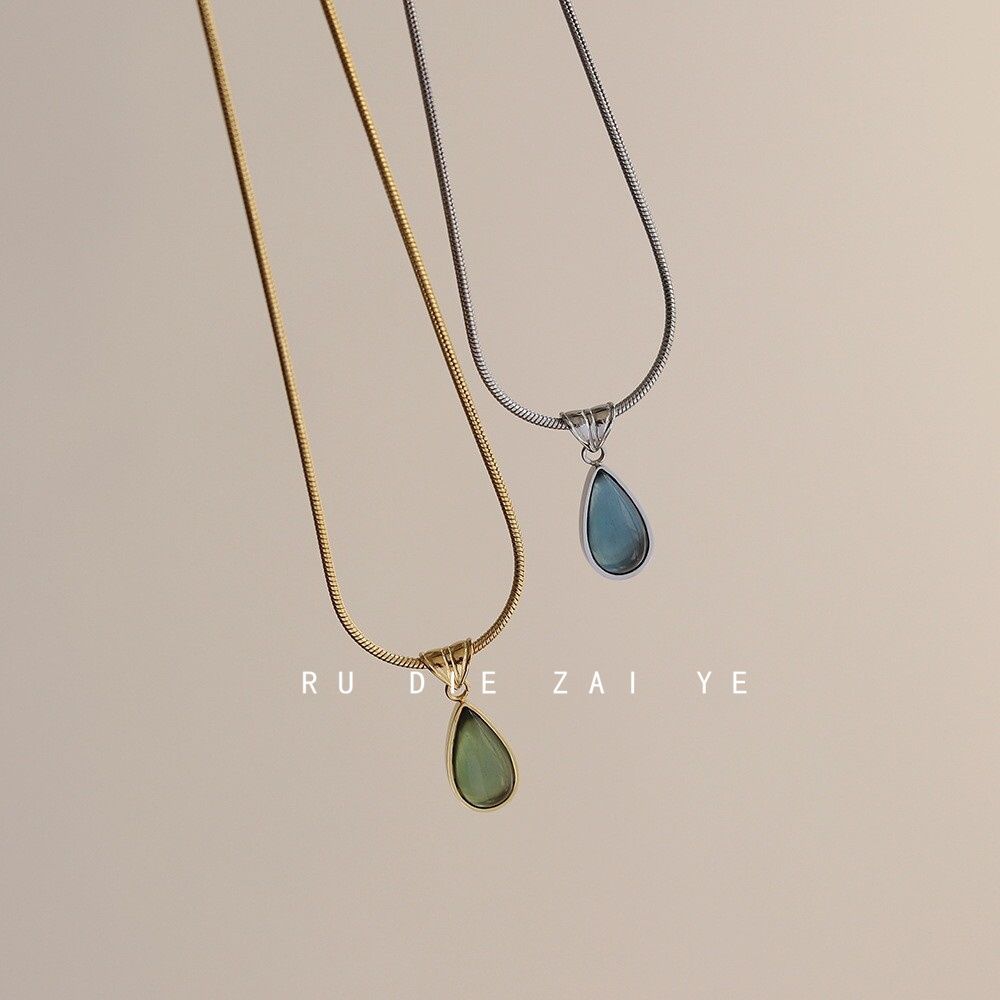 Vintage French Retro Titanium Steel Water Drop Pendant Necklace