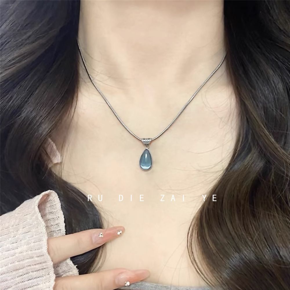 Vintage French Retro Titanium Steel Water Drop Pendant Necklace
